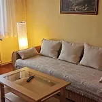 2 Apartment Mucheln
